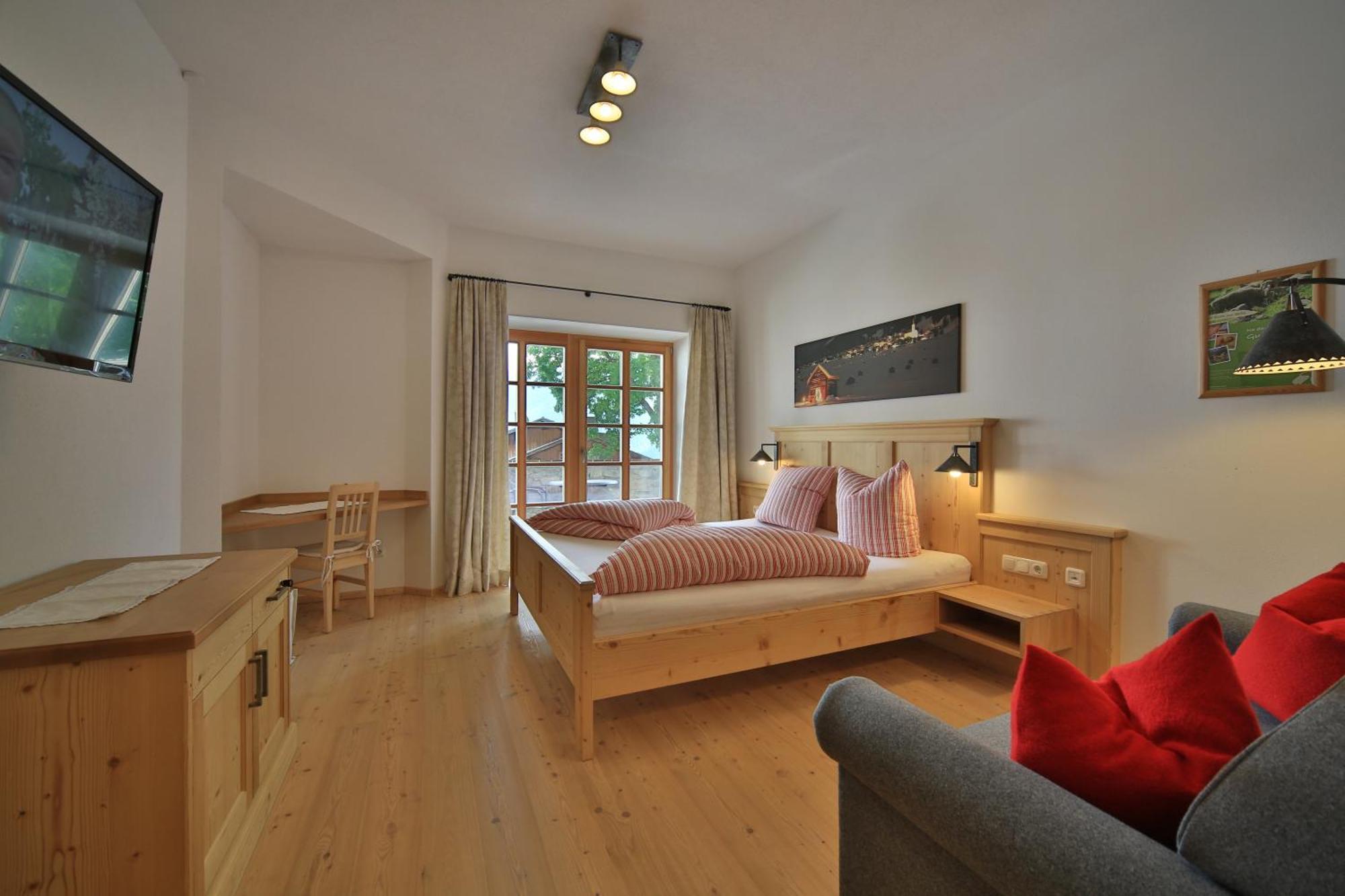 Hotel Gasthof Unterwoeger Obertilliach Bagian luar foto